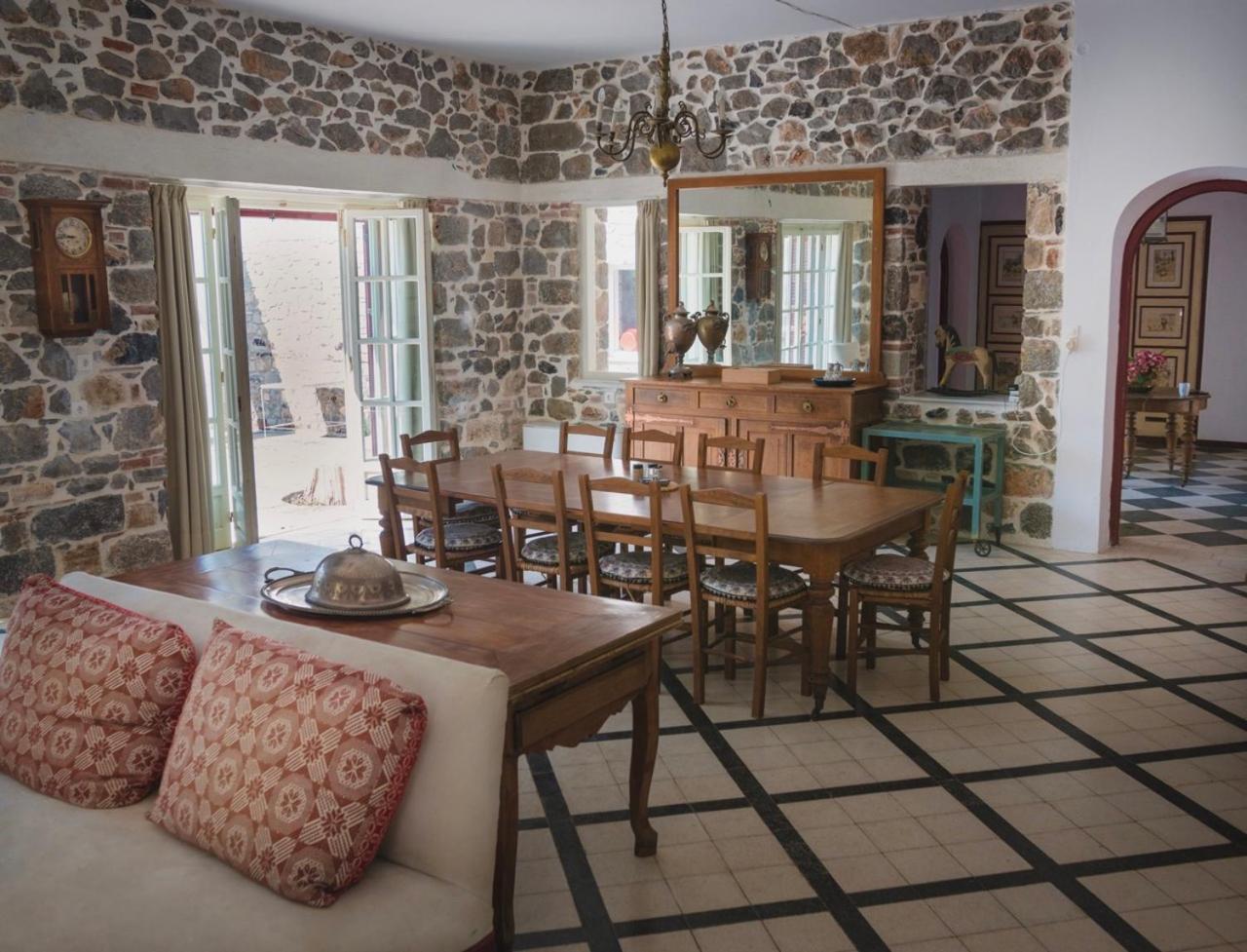 The Villa Averoff Kírinthos エクステリア 写真